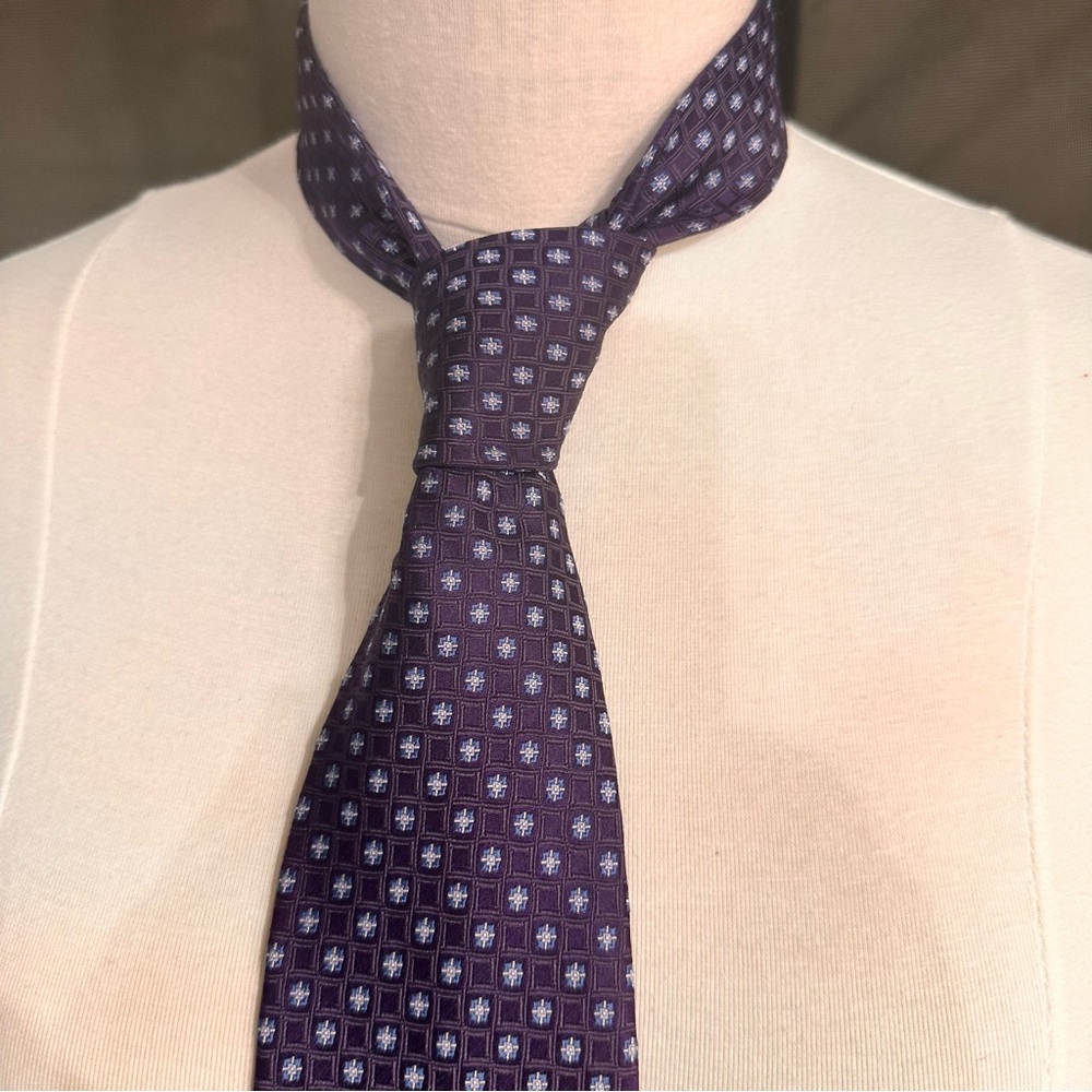 Jos.A.Bank Silk Tie Men's Necktie Executive Collection Vintage Purple Geometric